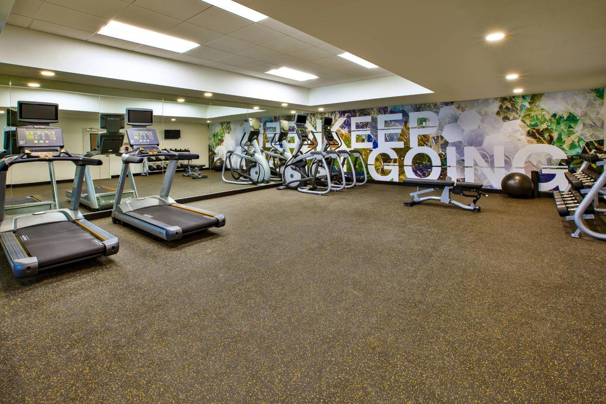 Springhill Suites By Marriott Pittsburgh Butler/Centre City Экстерьер фото