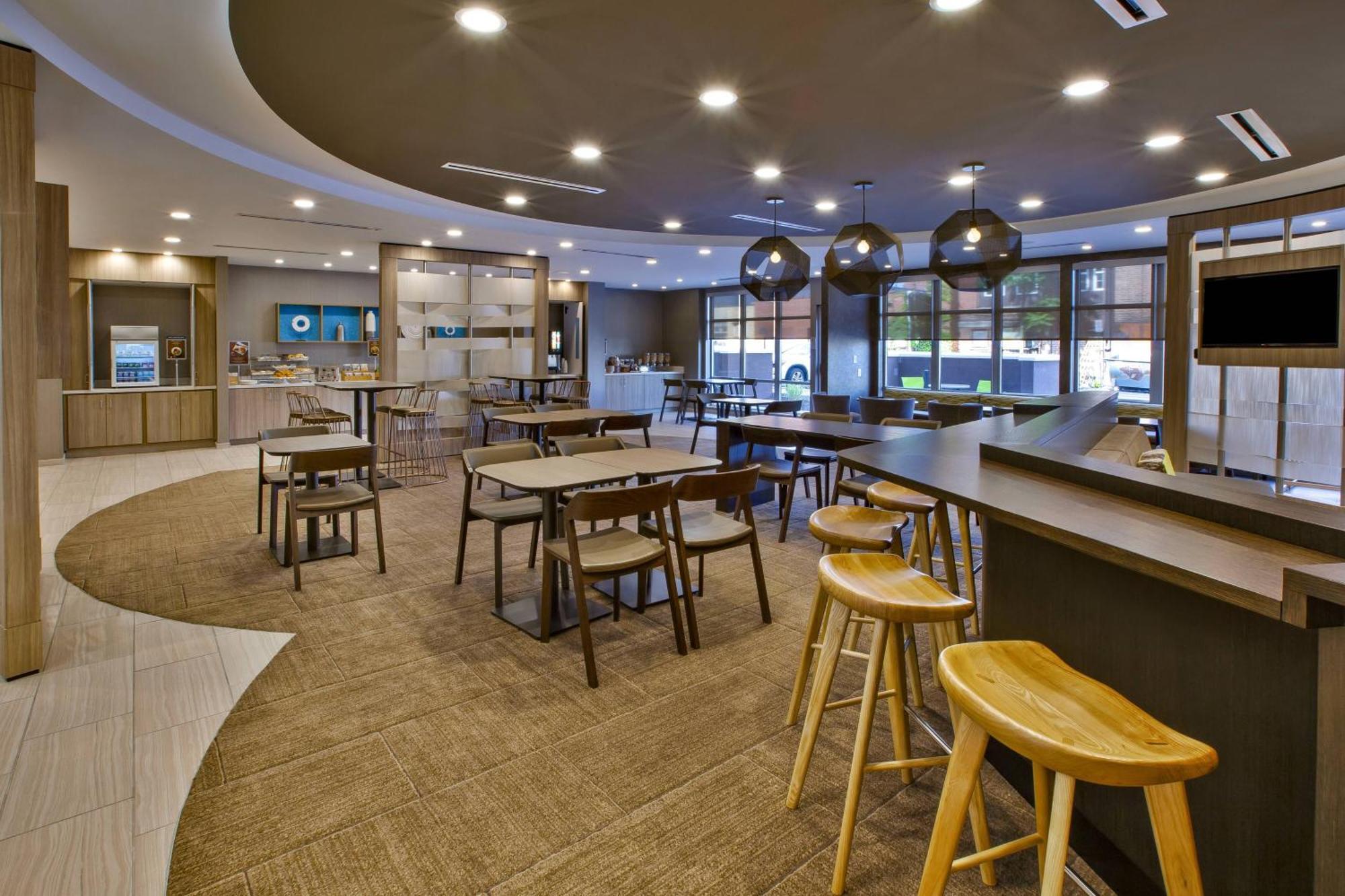 Springhill Suites By Marriott Pittsburgh Butler/Centre City Экстерьер фото