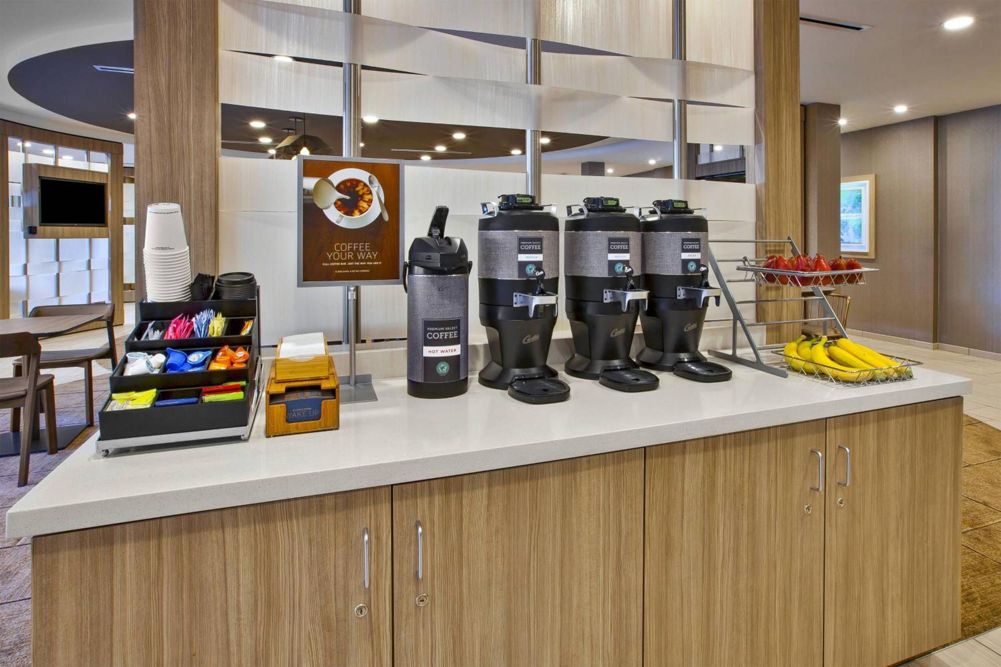 Springhill Suites By Marriott Pittsburgh Butler/Centre City Экстерьер фото