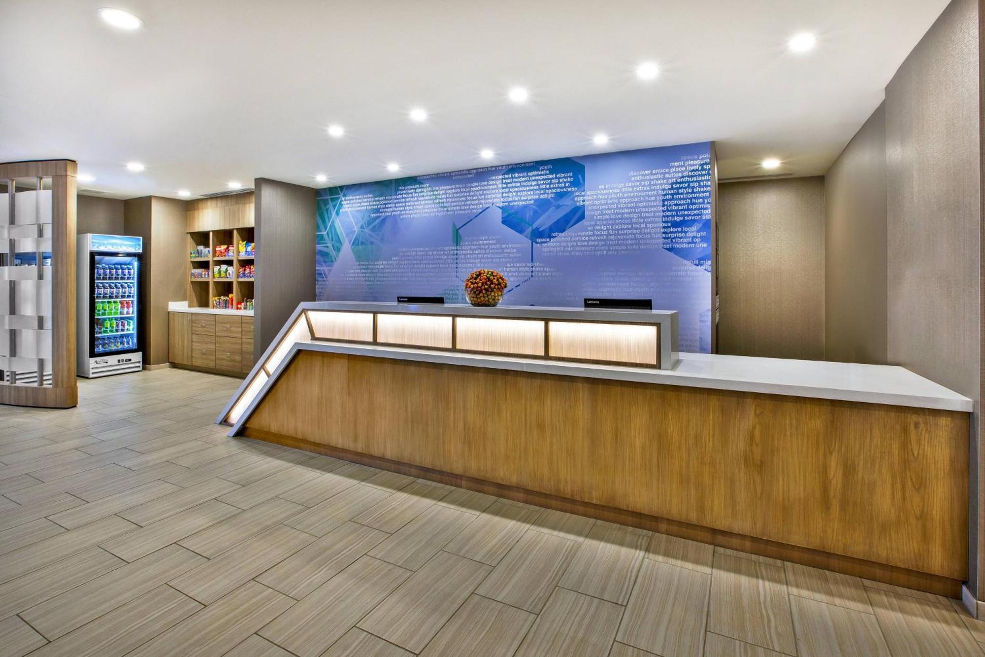 Springhill Suites By Marriott Pittsburgh Butler/Centre City Экстерьер фото